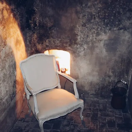 Szálloda Historical Ekes Konvents 1435